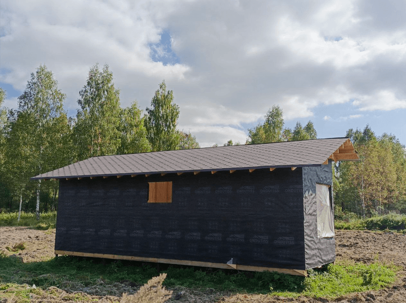 Каркастық қабырғадағы жел қорғасы